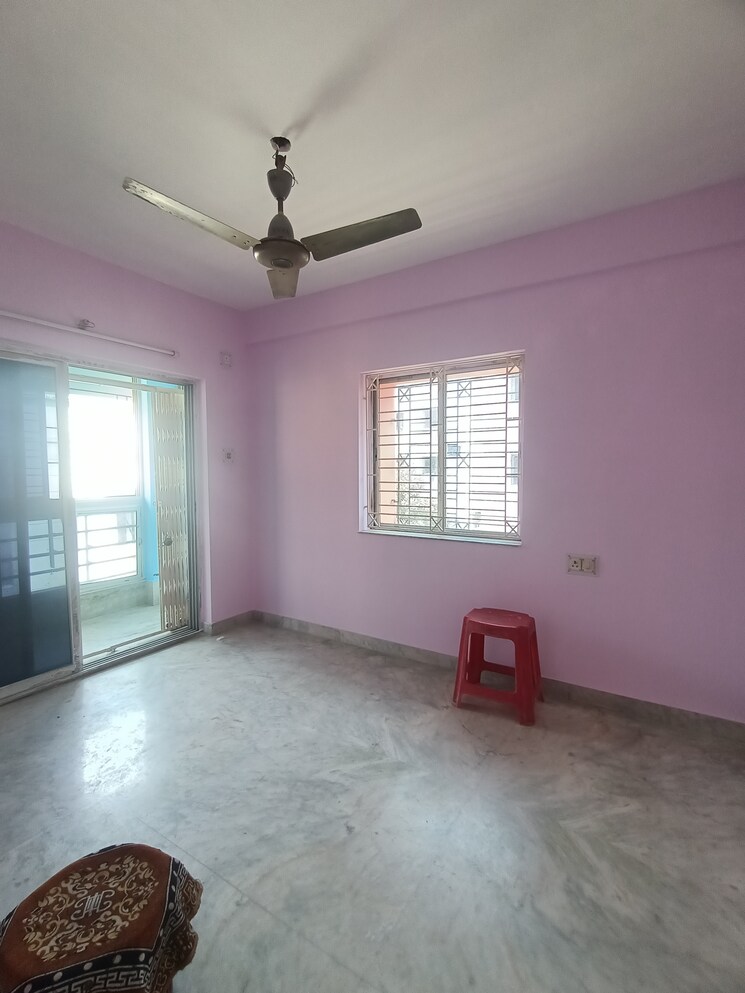 Room, gitanjali park 3 Bedroom 1100 Sq.Ft. Apartment In Gitanjali Park Kolkata 7968781