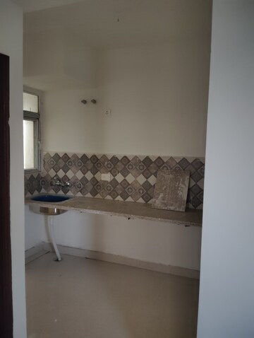 Bathroom in 2 BHK Apartment at Signature Global Proxima, Sector 89 – for Rent