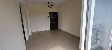 Room in 1 BHK Apartment at Puranik City Reserva, Ghodbunder – for Rent