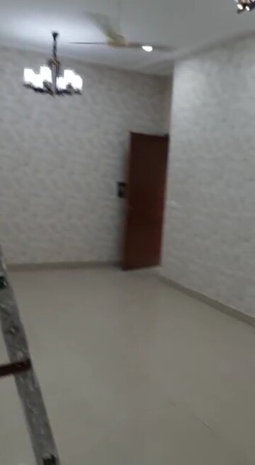 Room in 2 BHK Apartment at Sarvome Shree Homes Phase 2, Sector 45 – for Sale