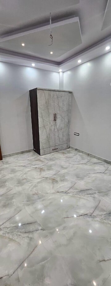 Master Bedroom in 3 BHK Builder Floor at Sahastradhara Road – for Sale