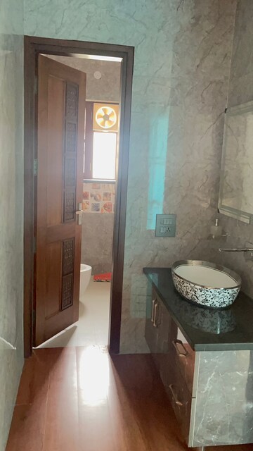 Bathroom in 4 BHK Independent House at Dalanwala – for Sale