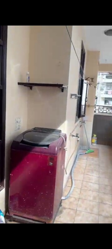 Master Bedroom in 4 BHK Apartment at Panchsheel Sps Residency, Ahinsa Khand ii – for Rent