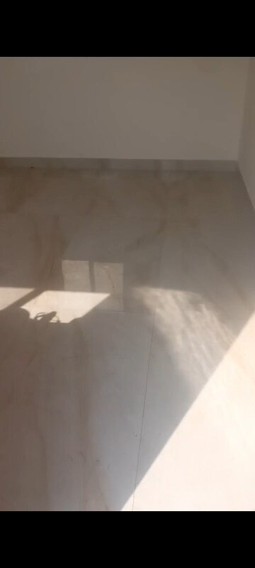 Bathroom in 1 RK Builder Floor at Maya Homes, Indrapuram – for Rent