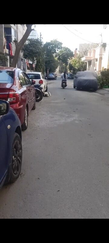 Parking in 1 RK Builder Floor at Maya Homes, Indrapuram – for Rent