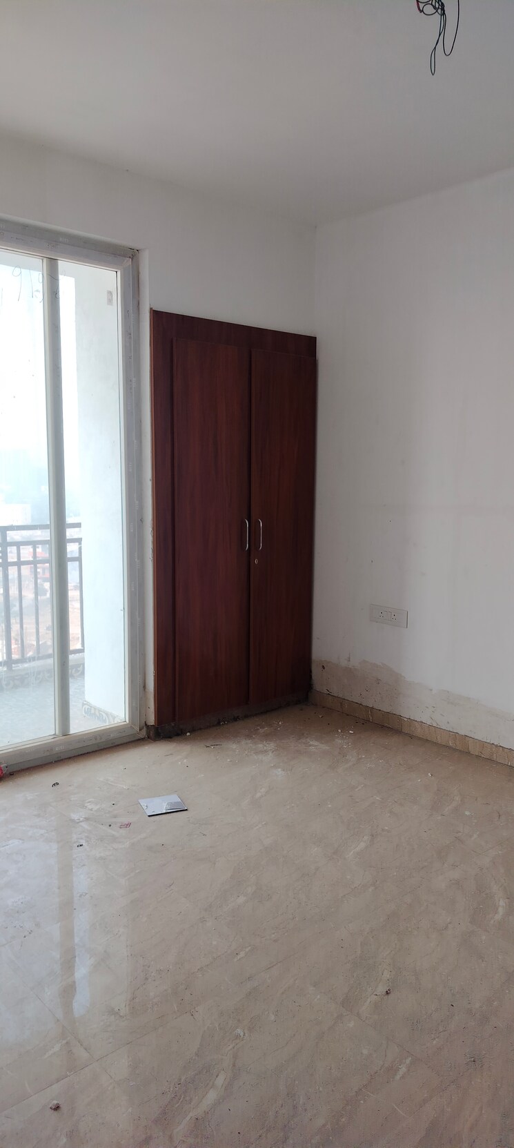 Room, bptp-discovery-park 2 Bedroom 1120 Sq.Ft. Apartment In Sector 80 Faridabad 7968994