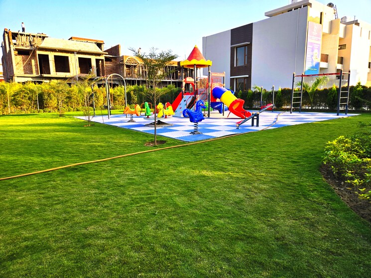 Garden, sector 20 3 Bedroom 1800 Sq.Ft. Villa In Sector 20 Panchkula 7969022