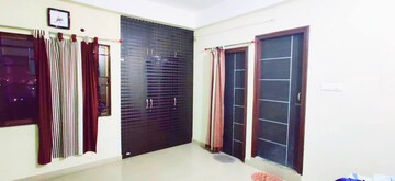 Room in 3 BHK Apartment at Kahilipara – for Rent