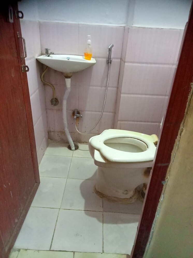 Bathroom, adore-happy-homes-grand 3 Bedroom 645 Sq.Ft. Apartment In Sector 85 Faridabad 7969053