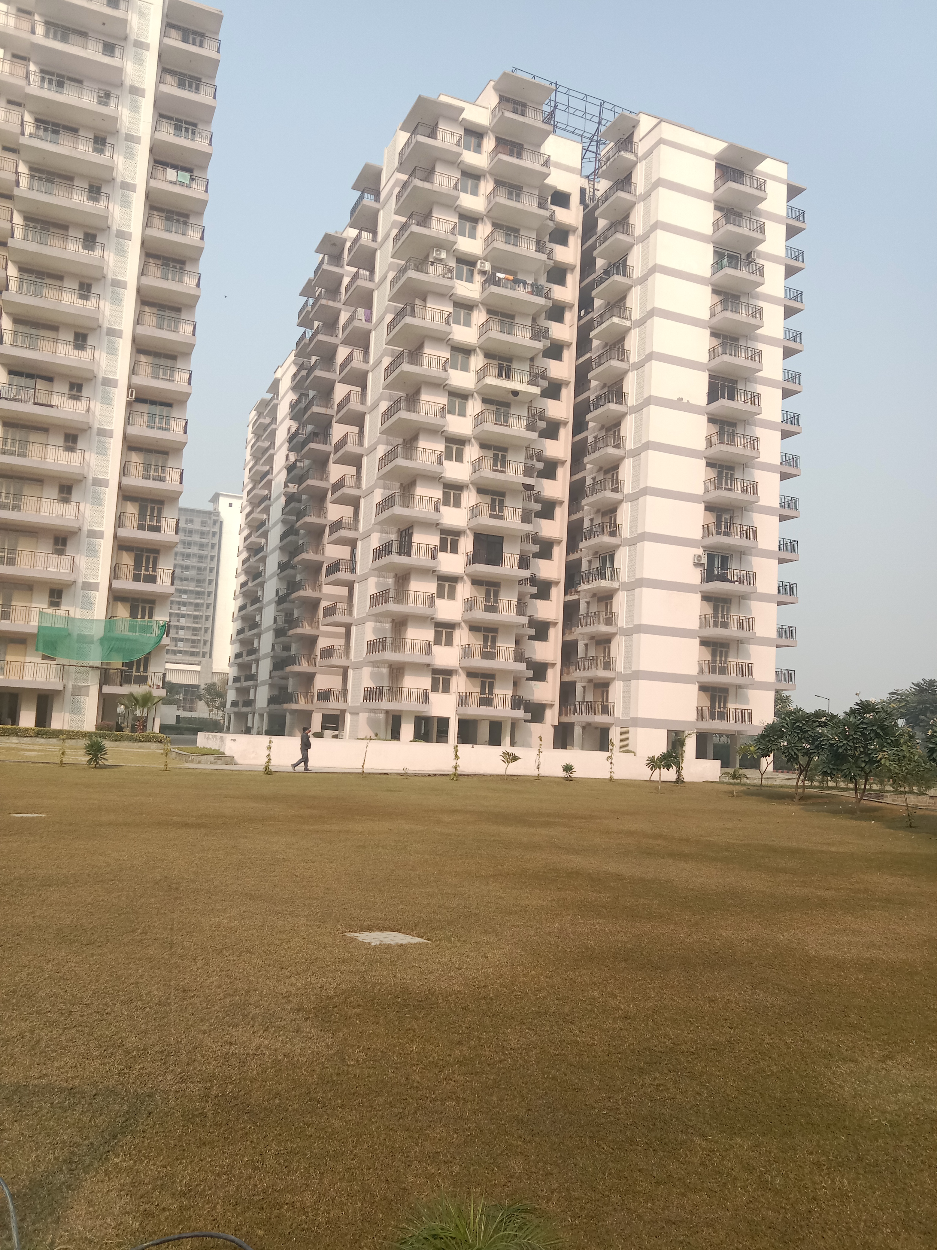 2.5 BHK + Study Room Apartment For Sale in Cosmos Express 99