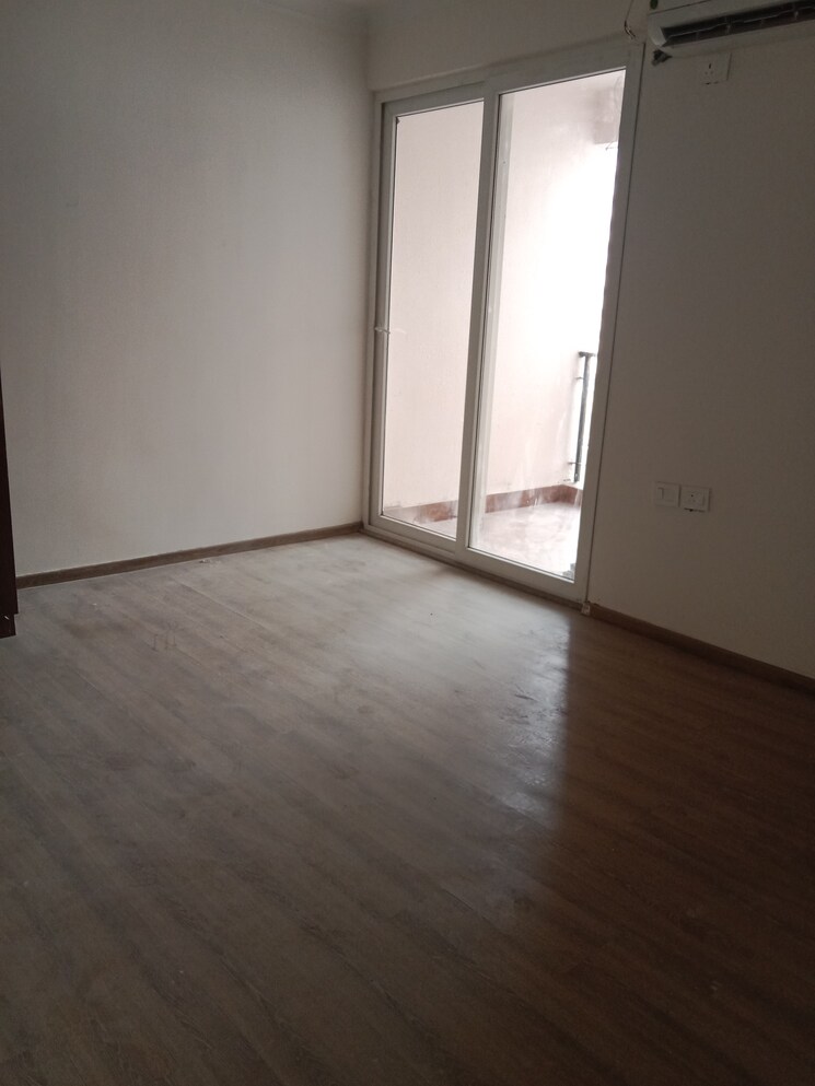 Room, cosmos-express-99 3 Bedroom 1865 Sq.Ft. Apartment In Sector 99 Gurgaon 7969094