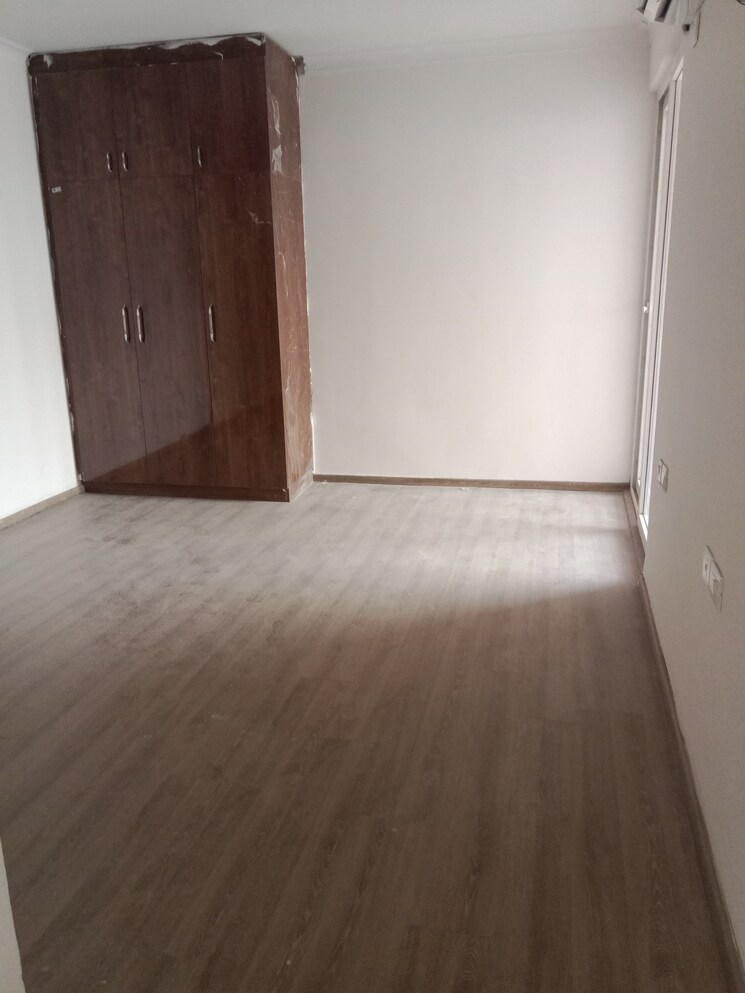 Bedroom, cosmos-express-99 3 Bedroom 1865 Sq.Ft. Apartment In Sector 99 Gurgaon 7969094