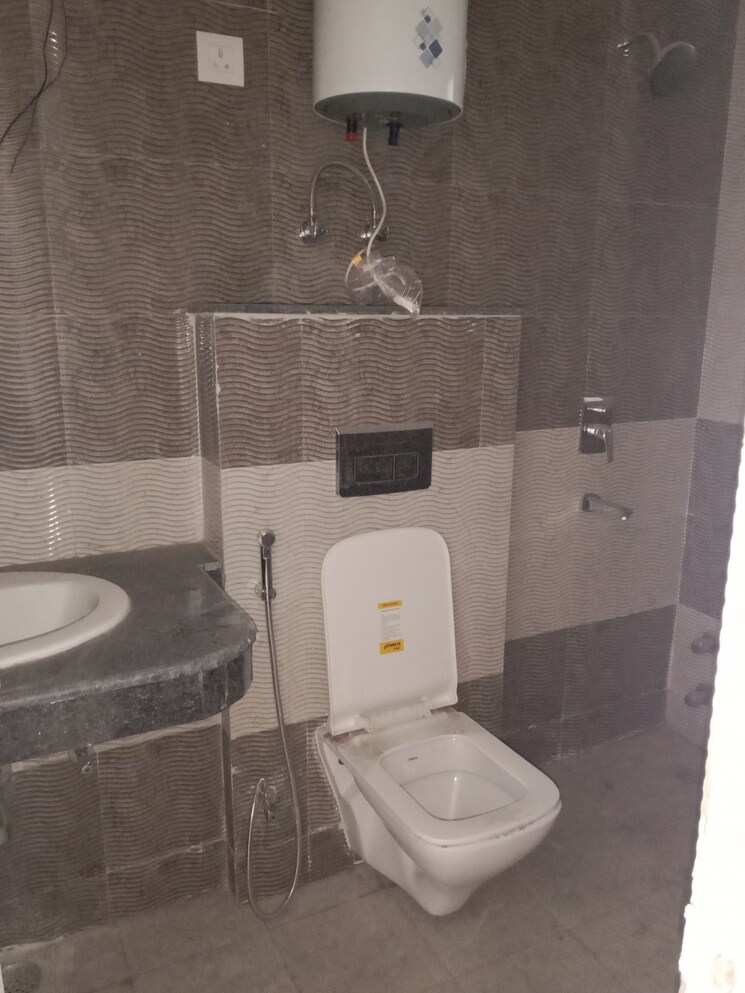 Bathroom, cosmos-express-99 3 Bedroom 1865 Sq.Ft. Apartment In Sector 99 Gurgaon 7969094