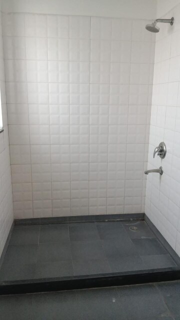 Bathroom in 4 BHK Builder Floor at Ardee City, Sector 52 – for Sale