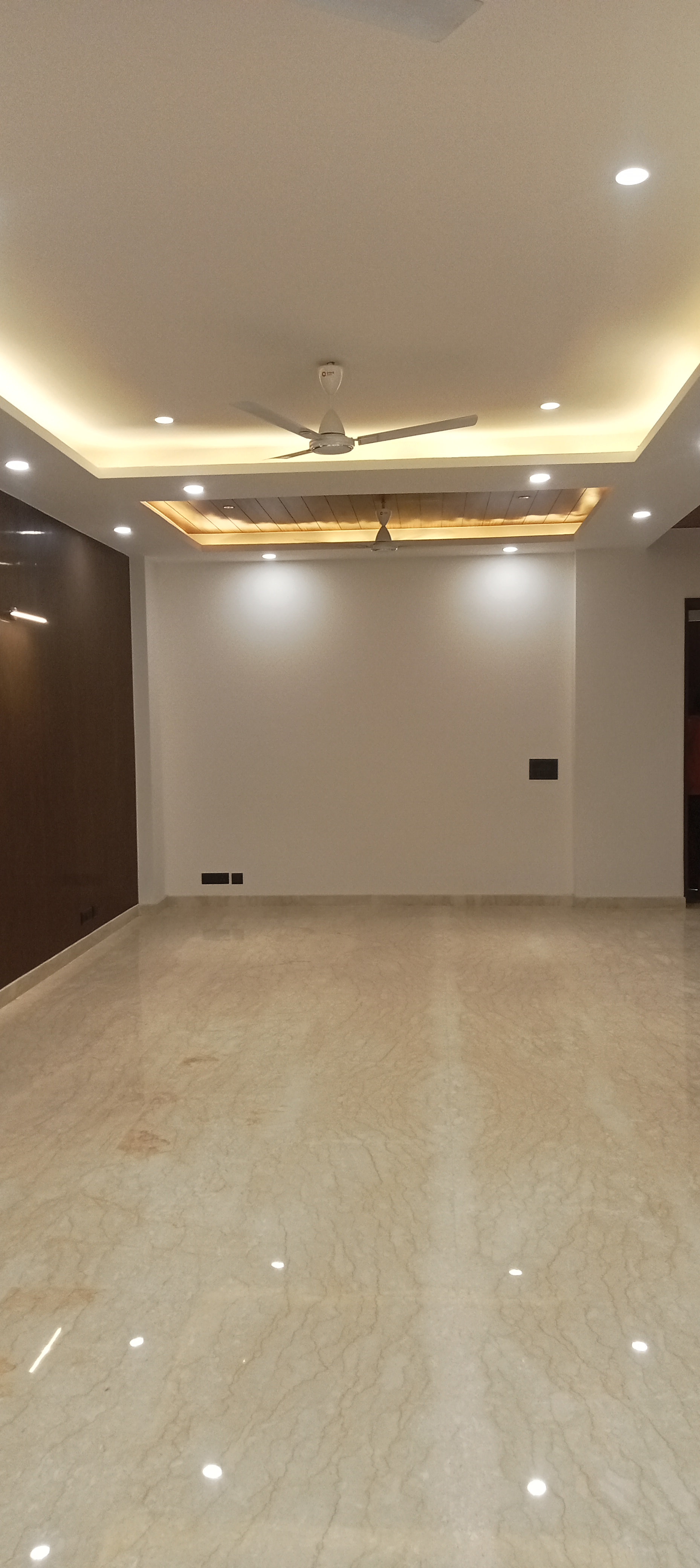 3 BHK + Servant Room Builder Floor For Sale in Safdarjang Enclave