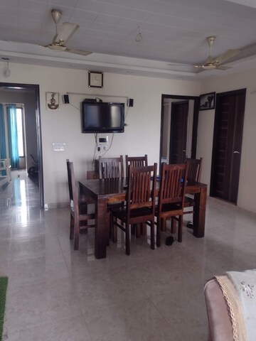 Gym in 3 BHK Builder Floor at Ardee City, Sector 52 – for Rent