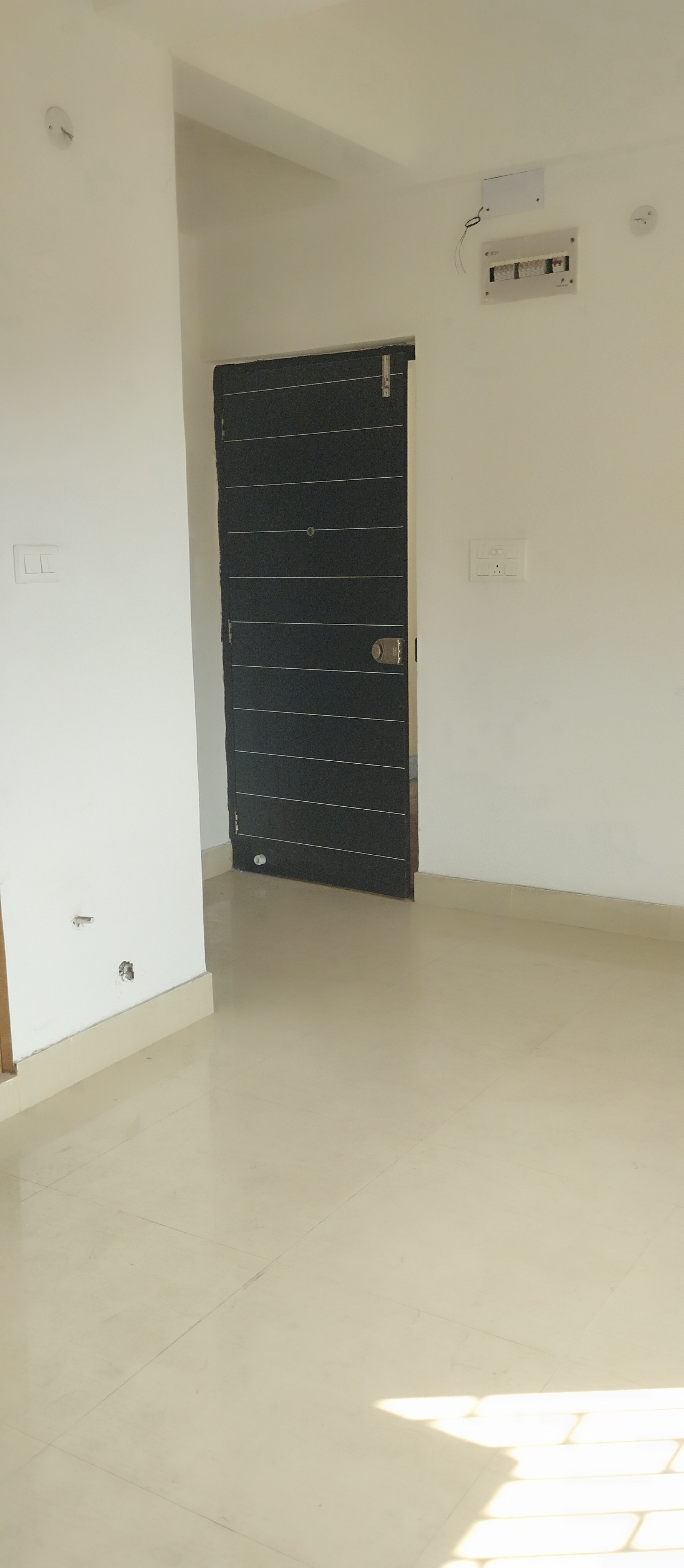 3 BHK + Extra Room Apartment For Sale in Paramita Apartment 