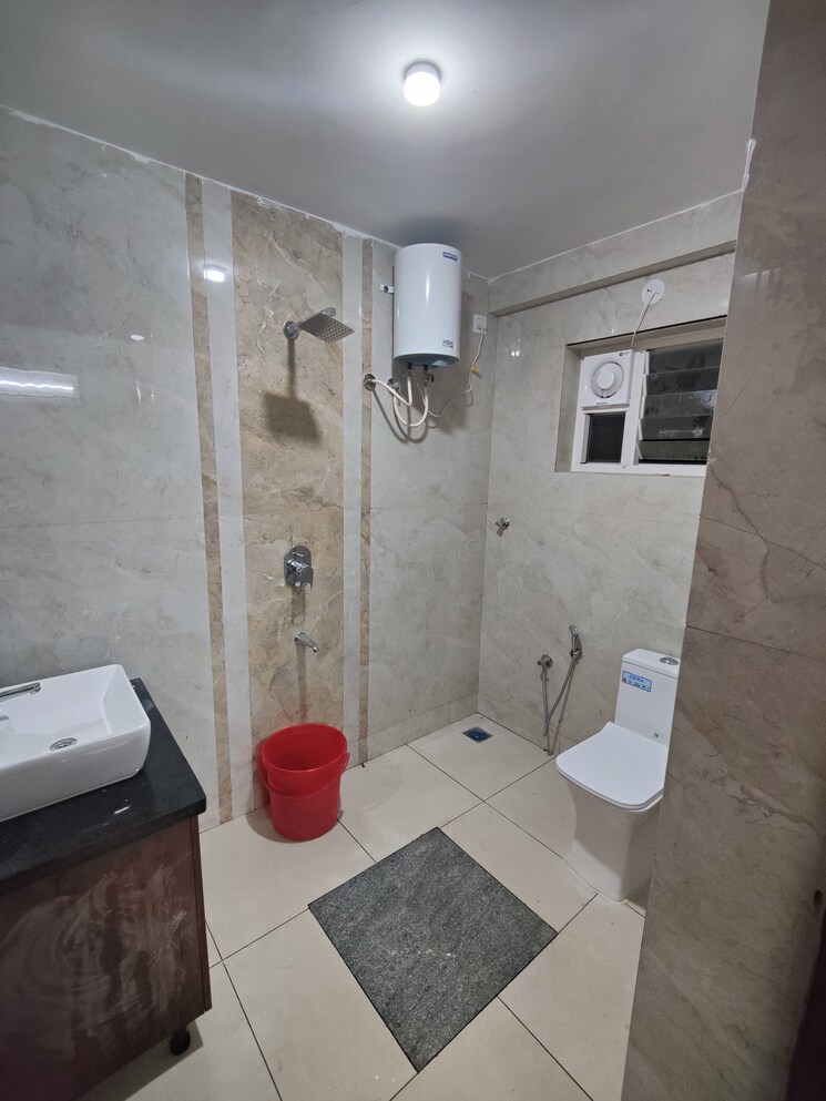 Bathroom, balaji nagar 2 Bedroom 900 Sq.Ft. Builder Floor In Balaji Nagar Pune 7969309