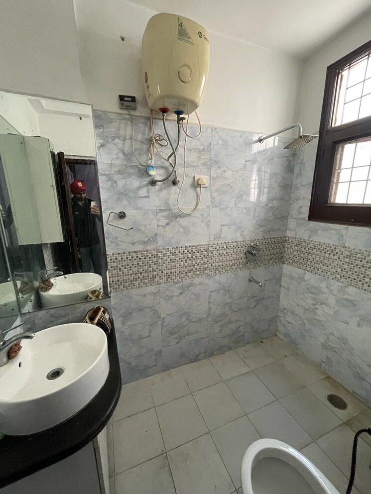 Bathroom, fortune-regalia-towers 3 Bedroom 1713 Sq.Ft. Apartment In Dhakoli Zirakpur 7969334