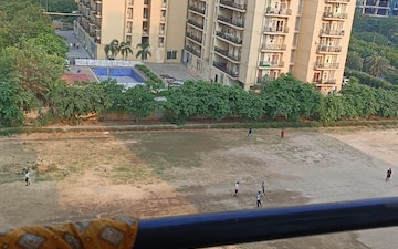 Shop For Sale in Spectrum Metro, Sector 75