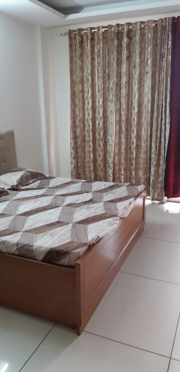 Bedroom in 3 BHK Apartment at Highland Park Chandigarh, Bhabat – for Rent