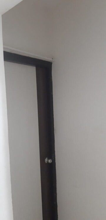 Room in 1 BHK Apartment at Squarefeet Grand Square, Anand Nagar – for Rent
