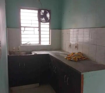 Kitchen in 1 BHK Villa at Aliganj – for Rent