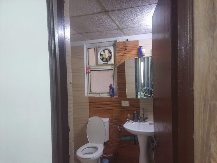 Bathroom, jm-orchid 2.5 Bedroom 1147 Sq.Ft. Apartment In Sector 76 Noida 7969701