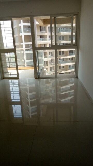 Room in 2 BHK Apartment at Sukhwani  EMPIRE SQUARE, Pimpri – for Sale