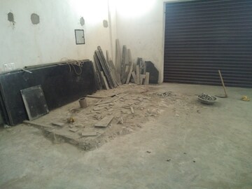  Warehouse For Rent in Mundka