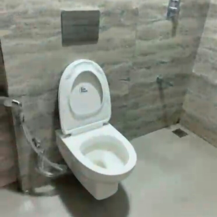 Bathroom, smit-apartment-rajawadi-colony 1 Bedroom 400 Sq.Ft. Apartment In Rajawadi Mumbai 7969771