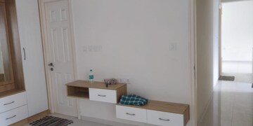 Room in 2 BHK Apartment at Casagrand Lorenza, Kogilu – for Rent