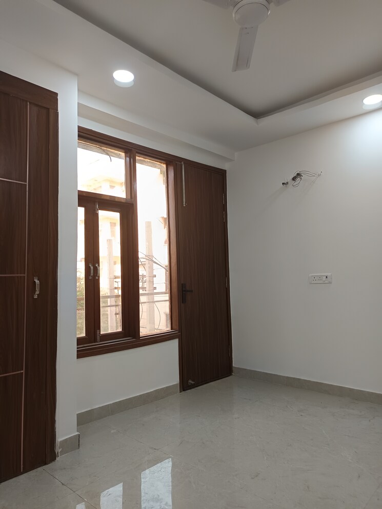 Room, chattarpur 3 Bedroom 1300 Sq.Ft. Builder Floor In Chattarpur Delhi 7969945