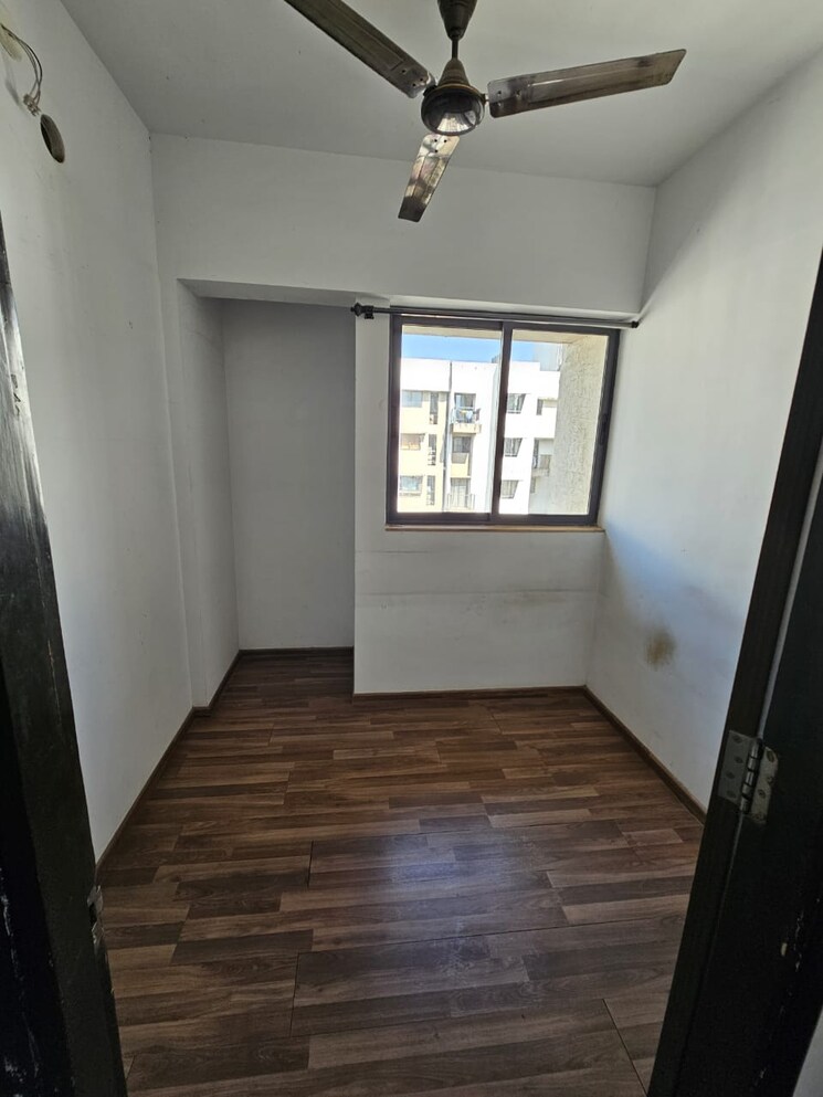 Room, lodha-lakeshore-greens 1.5 Bedroom 510 Sq.Ft. Apartment In Dombivli East Thane 7969999