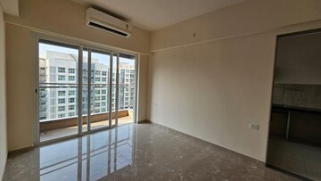 Room in 1 BHK Apartment at L & T Emerald Isle Tower 15, Powai – for Rent