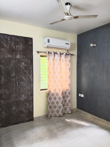 Bedroom in 3 BHK Apartment at Meharia Windsor Legacy, Em Bypass – for Rent