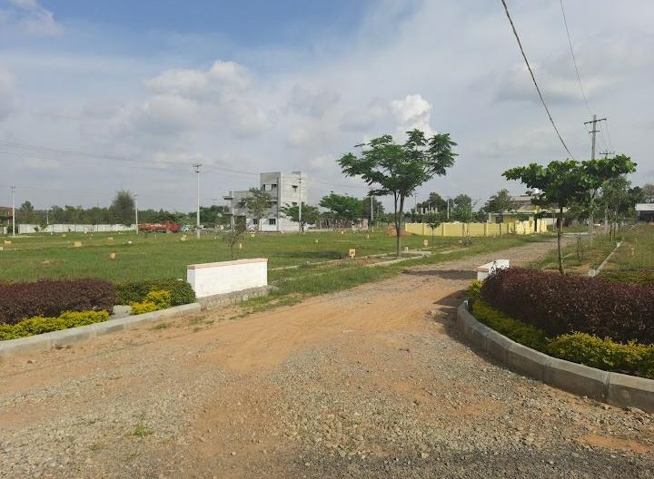 Plot For Sale in Chandapura