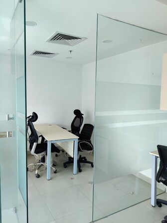 Commercial Office Space 4000 Sq.Ft. For Rent in Sector 15 Noida  7970191