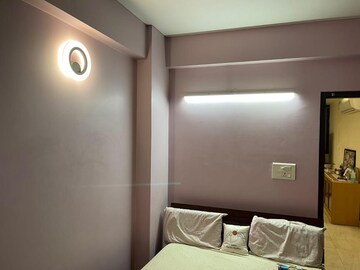 Master Bedroom in 3 BHK Apartment at Sector 22 Dwarka – for Rent