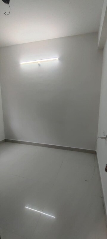Room in 1 BHK Apartment at Kondapur – for Rent