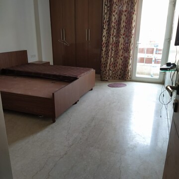 Bedroom in 3 BHK Apartment at Shivalik Colony – for Rent