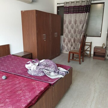 Bedroom in 3 BHK Apartment at Shivalik Colony – for Rent