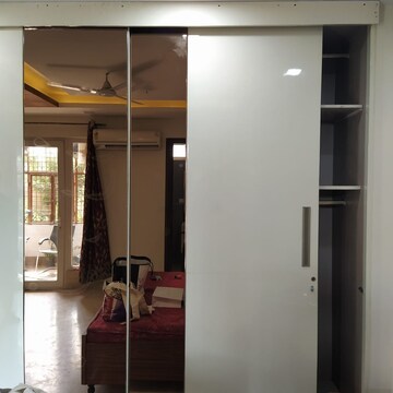 Kitchen in 3 BHK Apartment at Shivalik Colony – for Rent