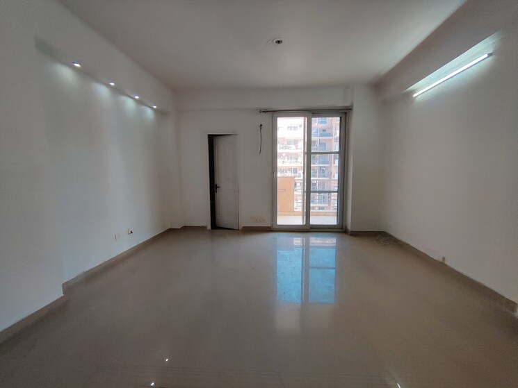 Room, tulip-ivory 4 Bedroom 2400 Sq.Ft. Apartment In Sector 70 Gurgaon 7970493