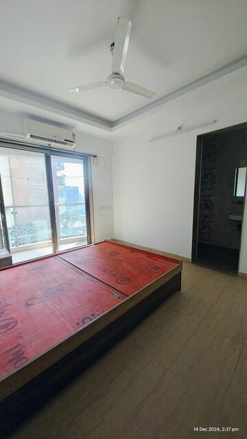Bedroom in 3 BHK Apartment at HDIL Metropolis Residences, Andheri West – for Rent