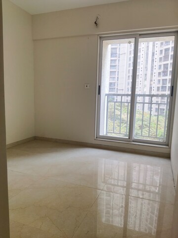 Room in 2 BHK Apartment at Vihang Vermont, Ghodbunder Road – for Rent