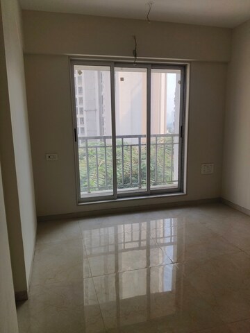 Room in 2 BHK Apartment at Vihang Vermont, Ghodbunder Road – for Rent