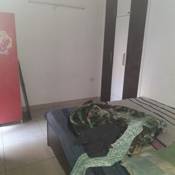 Bedroom in 2.5 BHK Apartment at Ajnara Grand Heritage, Sector 74 – for Rent