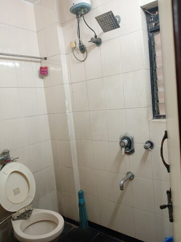Bathroom in 1 BHK Apartment at Everest Gardens CHS, Ghatkopar East – for Rent