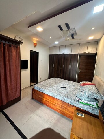 Bedroom in 2 BHK Apartment at Maharaja Retreat CHS, Goregaon East – for Rent